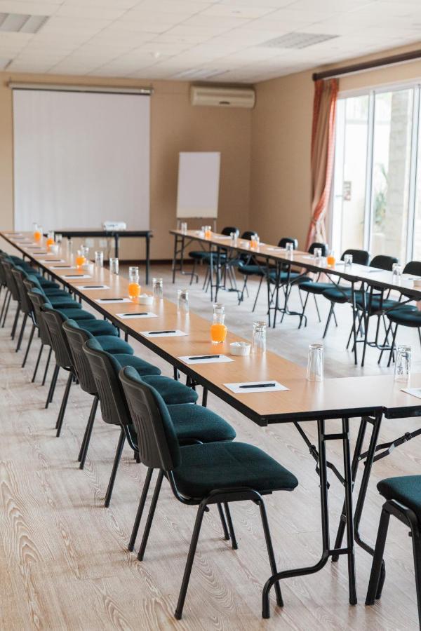 Umthunzi Hotel And Conference Umtentweni Екстериор снимка