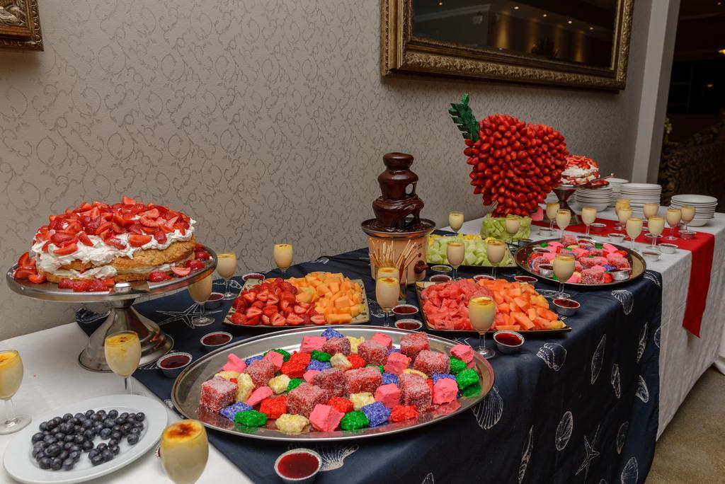 Umthunzi Hotel And Conference Umtentweni Екстериор снимка