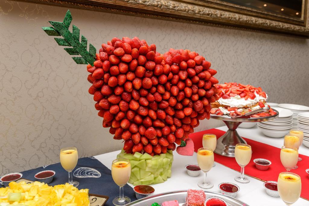 Umthunzi Hotel And Conference Umtentweni Екстериор снимка