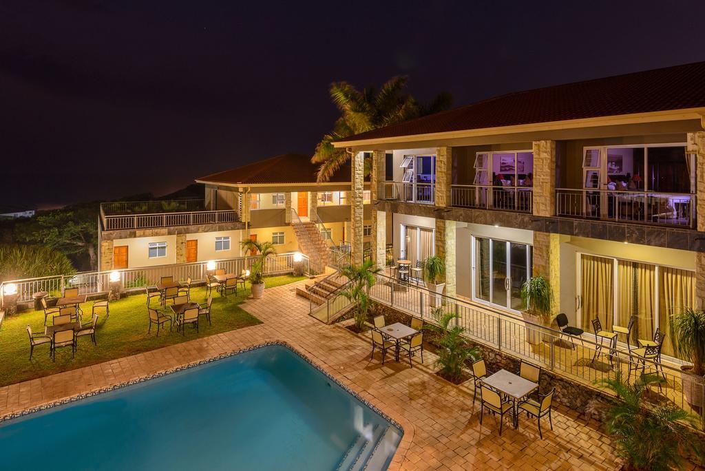 Umthunzi Hotel And Conference Umtentweni Екстериор снимка