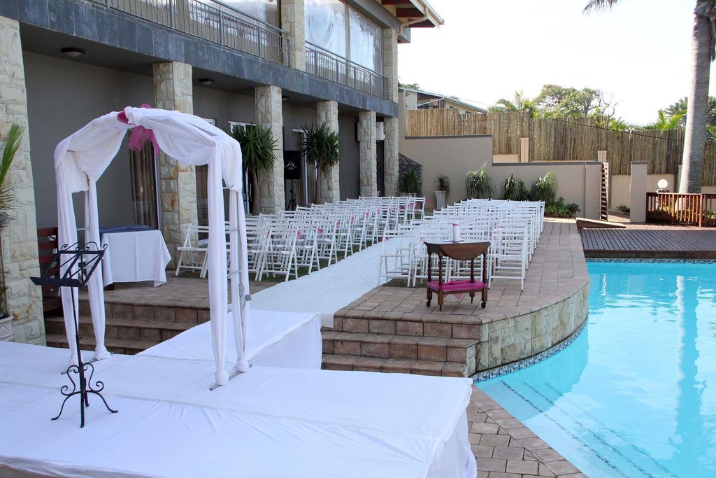 Umthunzi Hotel And Conference Umtentweni Екстериор снимка